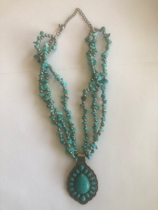 Turquoise Beaded Necklace